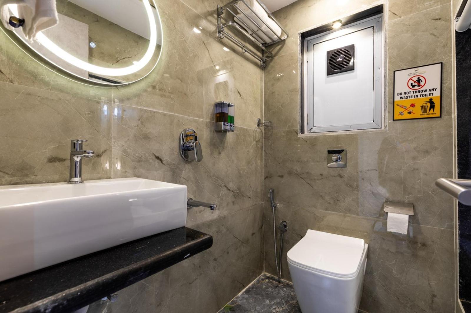 Hotel Windsor Castle 뭄바이 외부 사진