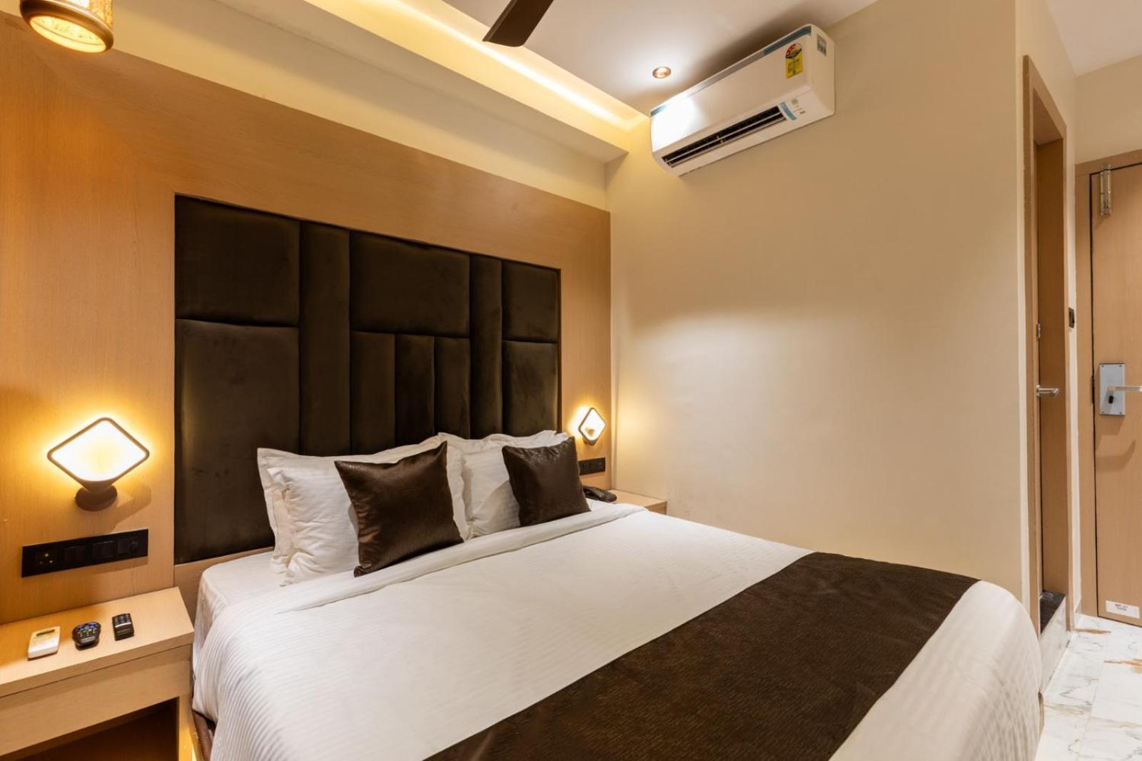 Hotel Windsor Castle 뭄바이 외부 사진